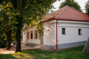 Szállás a Malomerdő Panzióban. A felújított parasztház