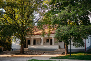 Szállás a Malomerdő Panzióban. A felújított parasztház